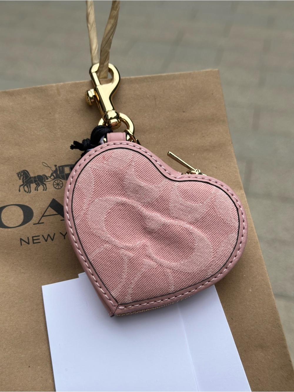 🌸🌸 Coach Heart Bag Charm In Signature Denim Pink
